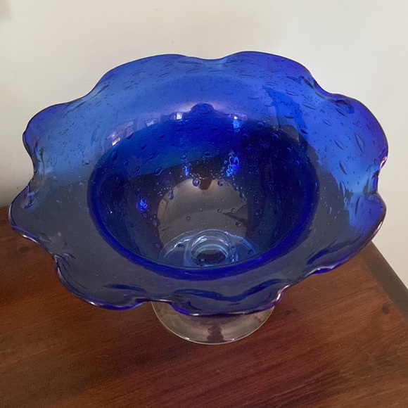 Large cobalt blue glass pedestal bowl - Picture 2 of 8